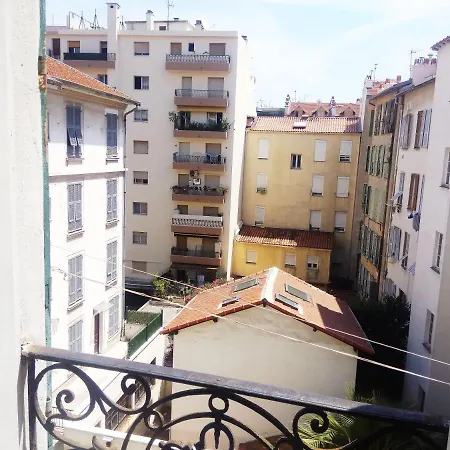 Center Bed & Breakfast Nizza